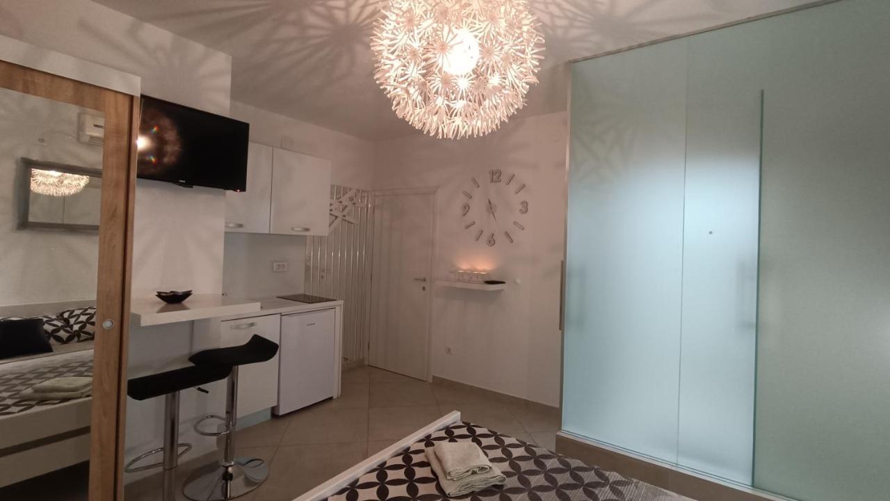 Villa Infinity Pinezići Zewnętrze zdjęcie