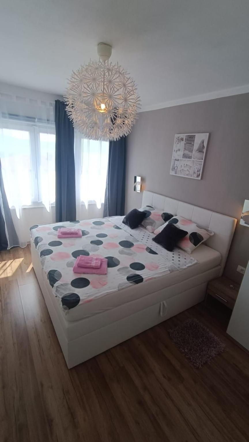 Villa Infinity Pinezići Zewnętrze zdjęcie