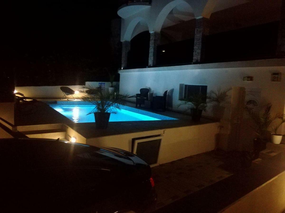 Villa Infinity Pinezići Zewnętrze zdjęcie